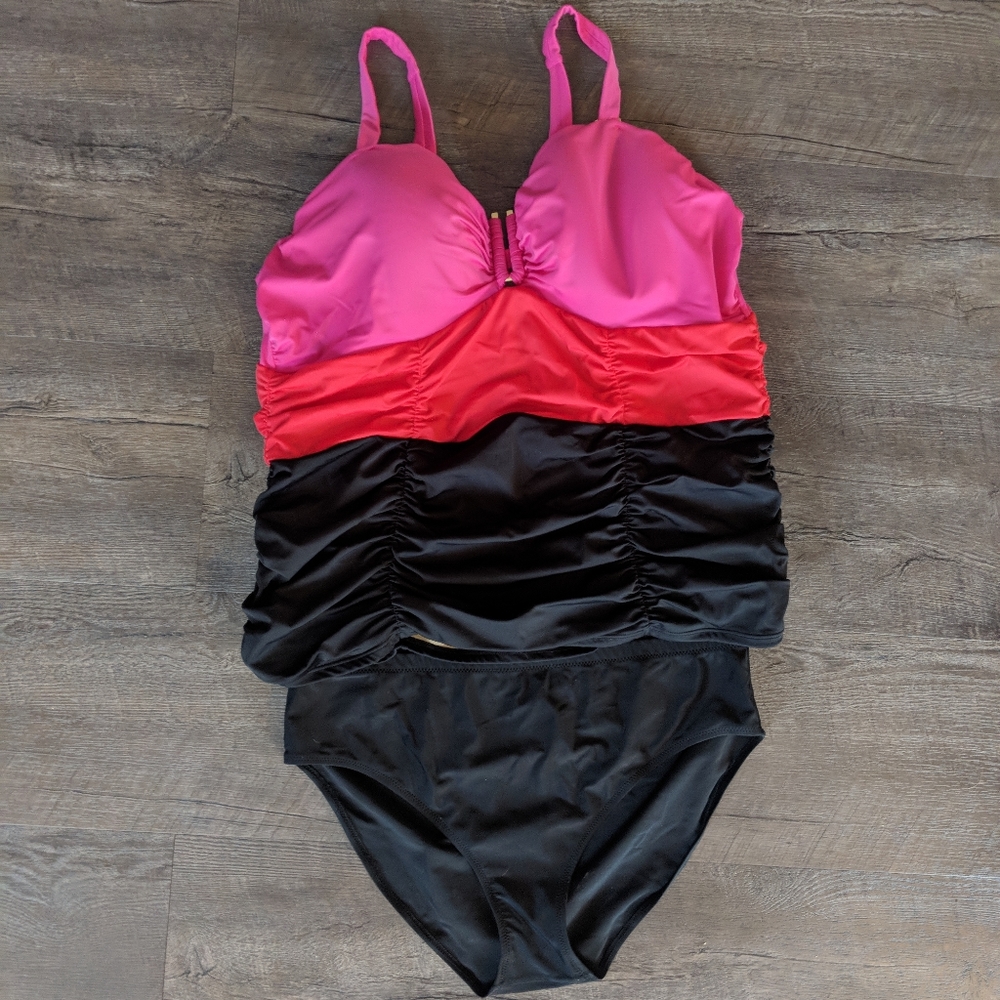 Size 42DD tankini swimsuit